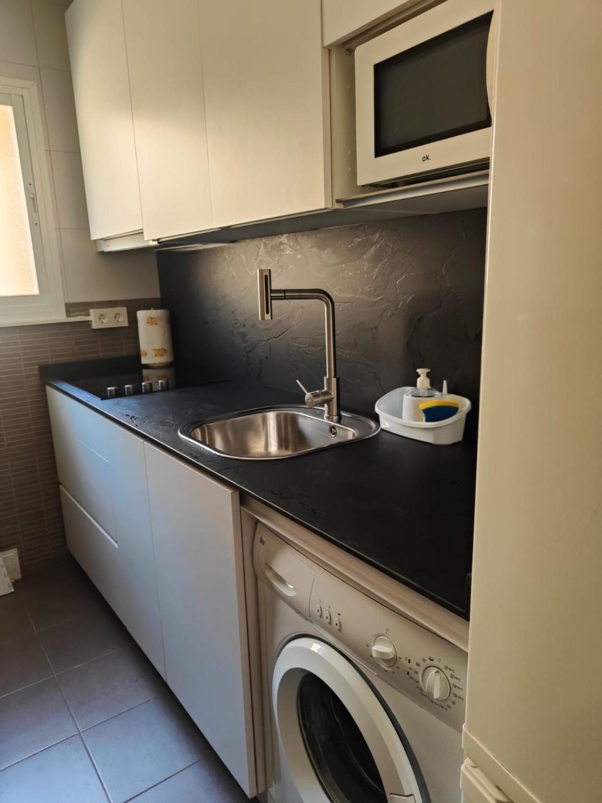 Apartamento Reformado Parking Gratis Santa Justa Seville Exterior photo